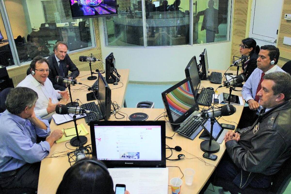Panelistas Hora 20
