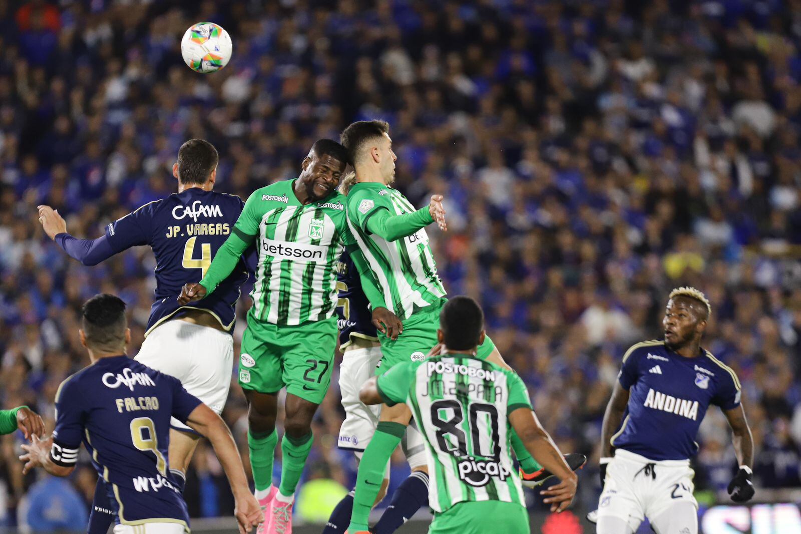 Millonarios y Atlético Nacional reviven su rivalidad esta noche en El Campín. (Colprensa - Lina Gasca)