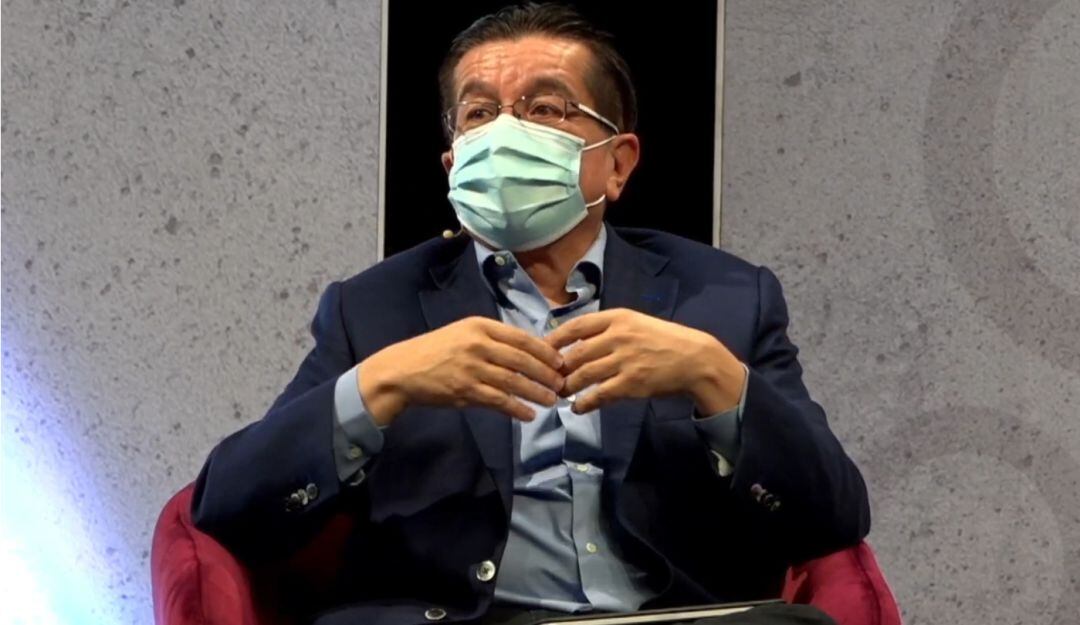 Fernando Ruíz, ministro de Salud. 