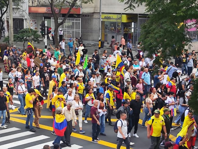 Marcha contra Donald Trump en Medelín - foto Caracol Radio