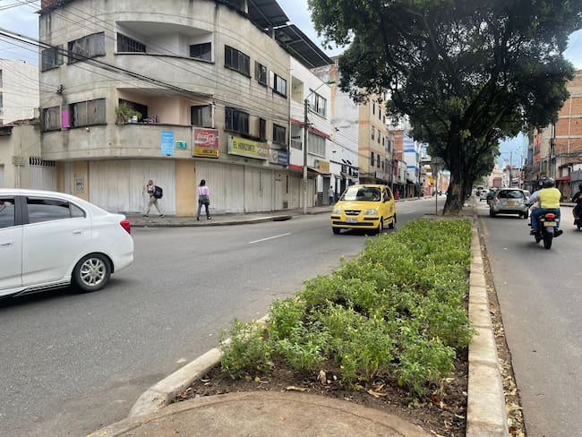 VIDEO: les cerraron el paso a los infractores en la calle 45