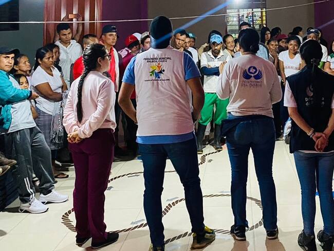 Combates entre grupos armados dejan más de 200 desplazados en Balboa, Cauca