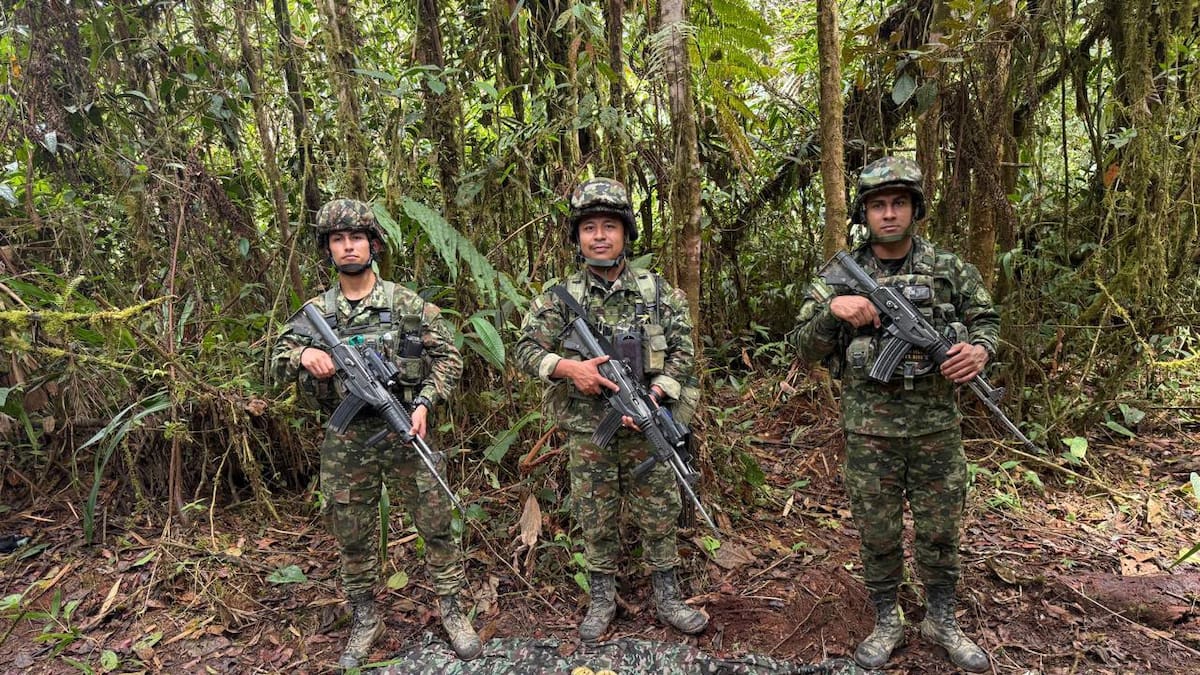 El Ejército destruyó más de 50 explosivos con los que disidencias planeaban atentados en el Cauca