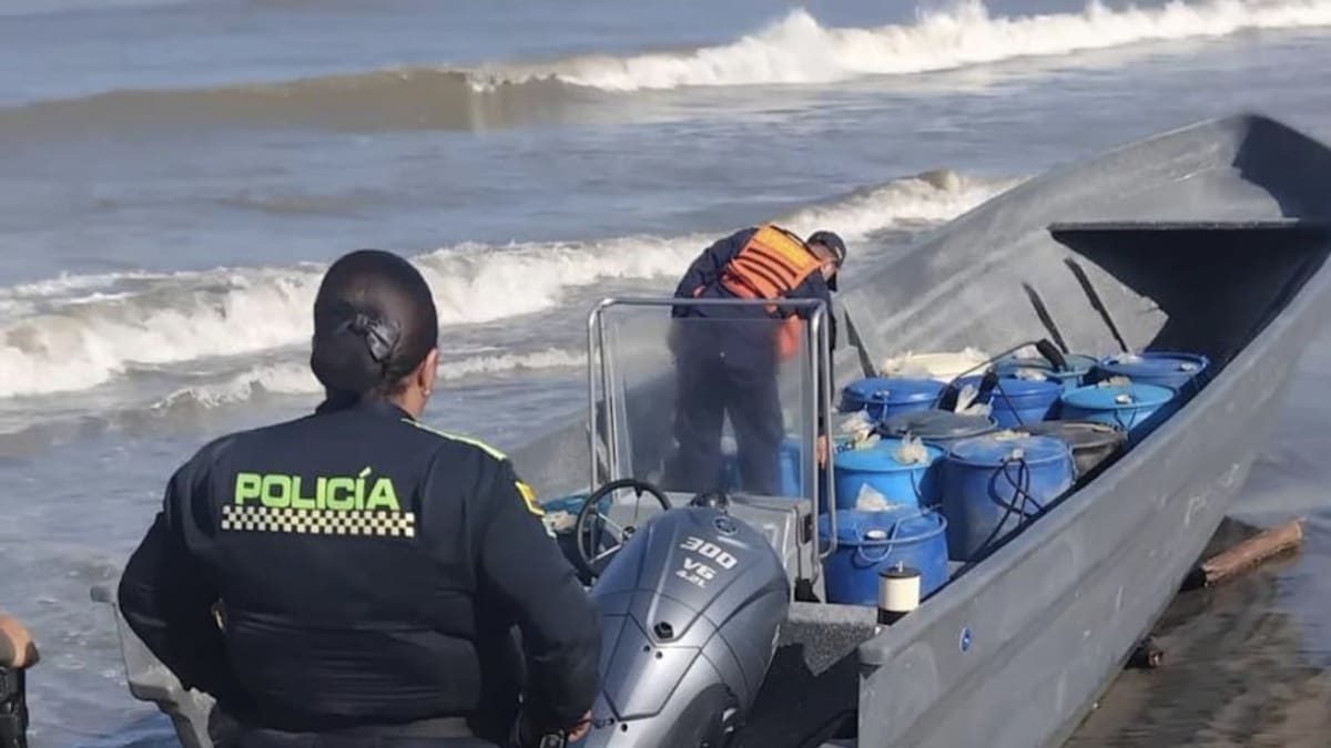 Tres náufragos que habían zarpado desde Costa Rica llegaron a una de las playas de Puerto Colombia