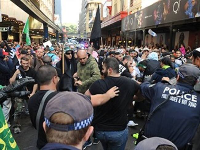 Musulmanes en Australia se suman a las protestas por el polémico video