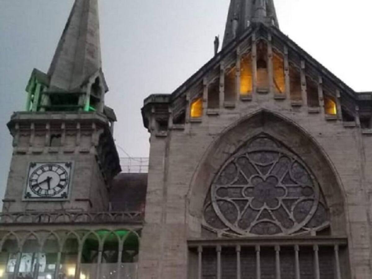 Por primera vez en Manizales se realizó la imposición del Palio Arzobispal