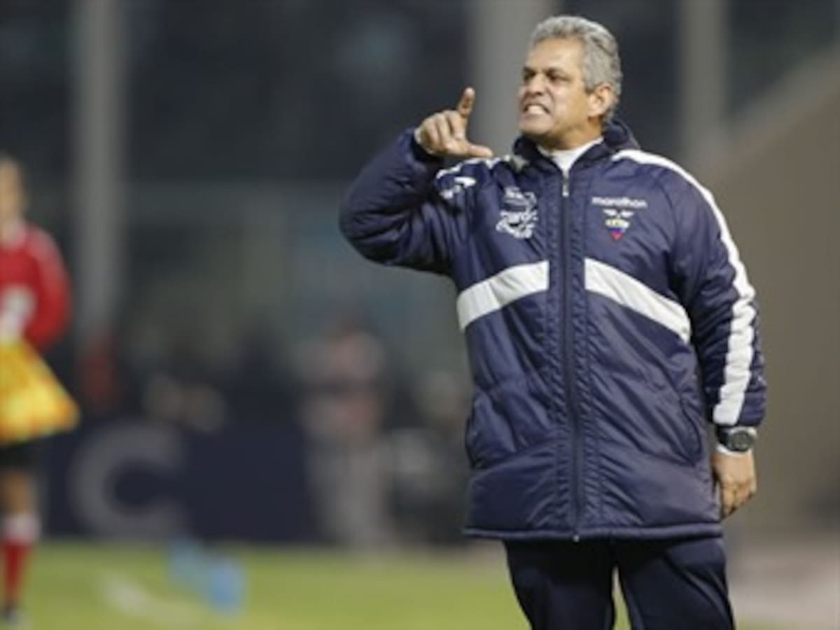 El Técnico de Ecuador Reynaldo Rueda observará a jugadores de México y Europa