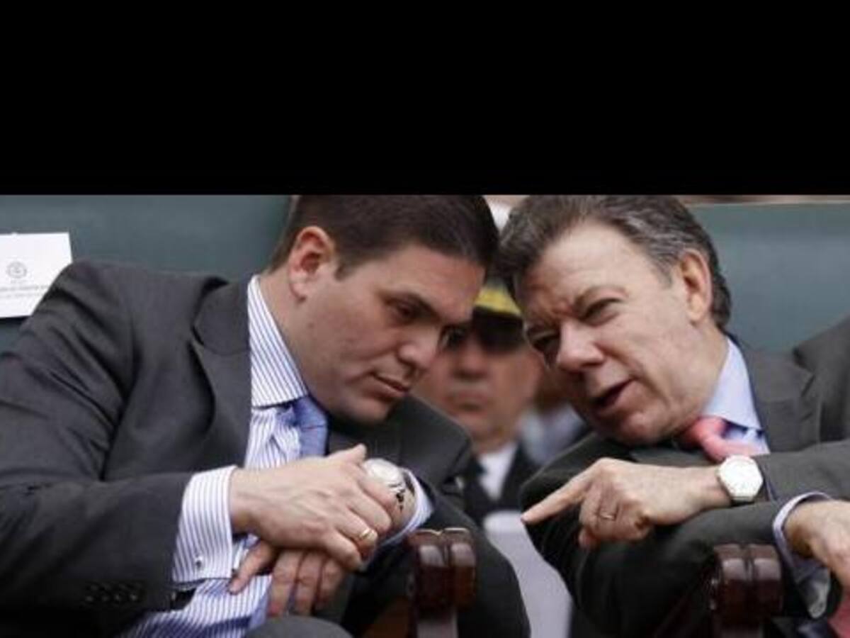 Santos encarga a Pinzón la Presidencia para asistir al Colombia vs Brasil