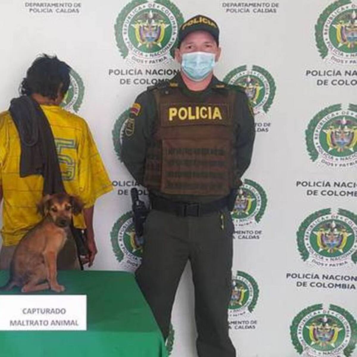 Maltrataba a su perro y el animal lo acompañó en el momento de su captura