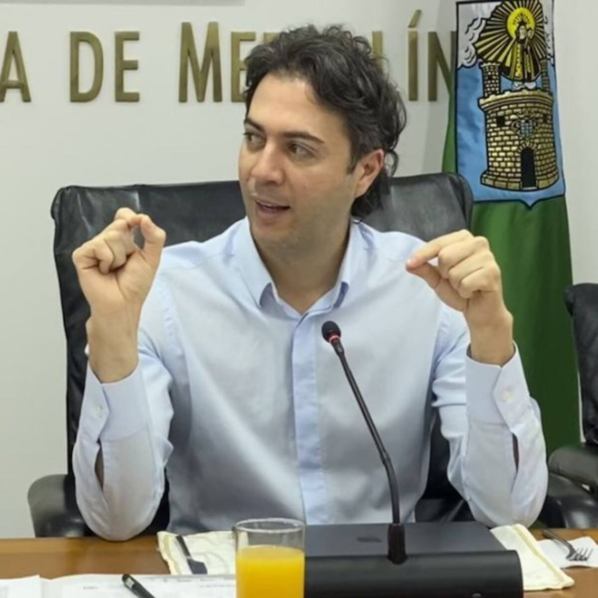 Procuraduría niega presunta persecución contra el alcalde Daniel Quintero