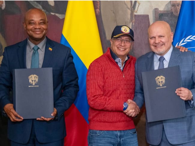 Colombia firma acuerdo de cooperación con la Corte Penal Internacional