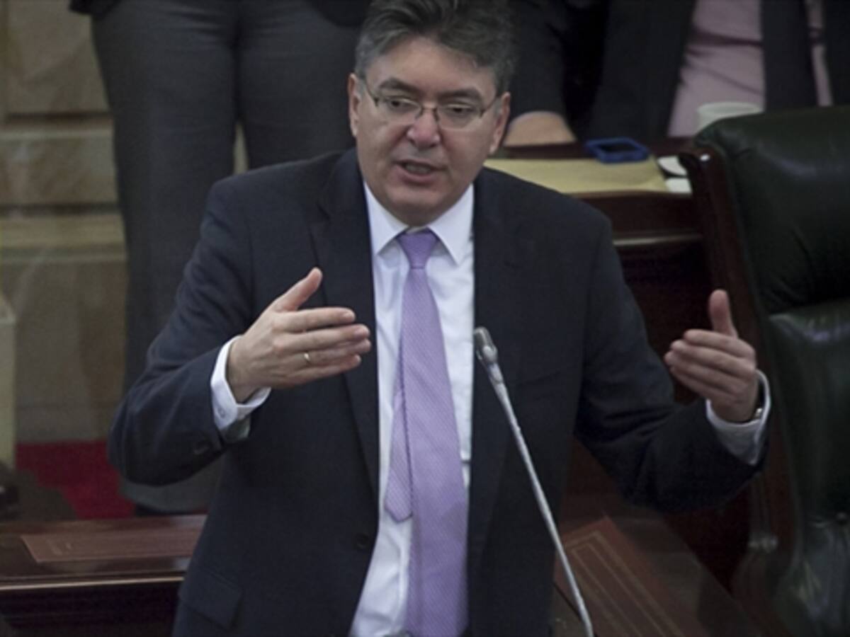 Plan de Desarrollo debe acomodarse a la nueva realidad fiscal: Minhacienda