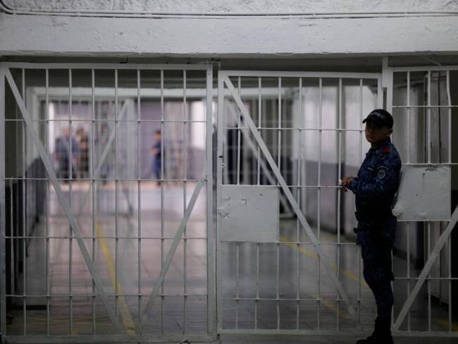 Investigan asesinato de joven detenido en estación de Policía de Rafael Uribe Uribe