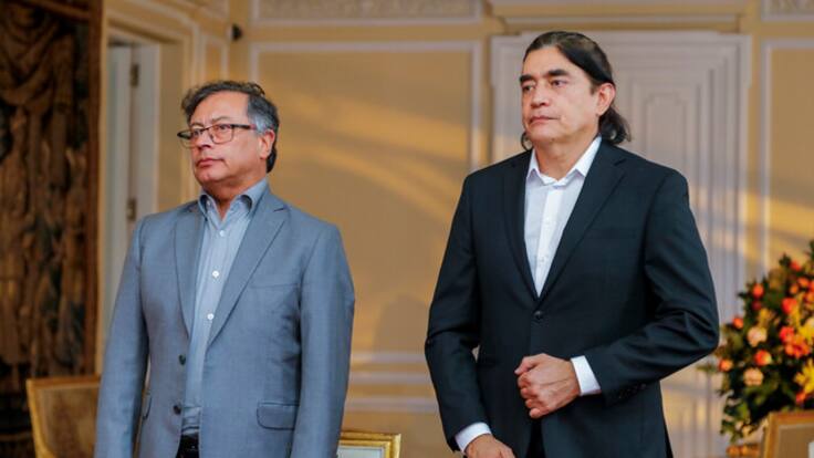 La actitud de Petro me dolió, yo amo su proyecto, pero es amor no es correspondido: Gustavo Bolívar