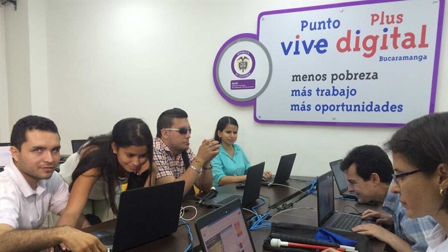 Contraloría raja gestión de los Puntos Vive Digital . Foto: Ministerio de las TIC