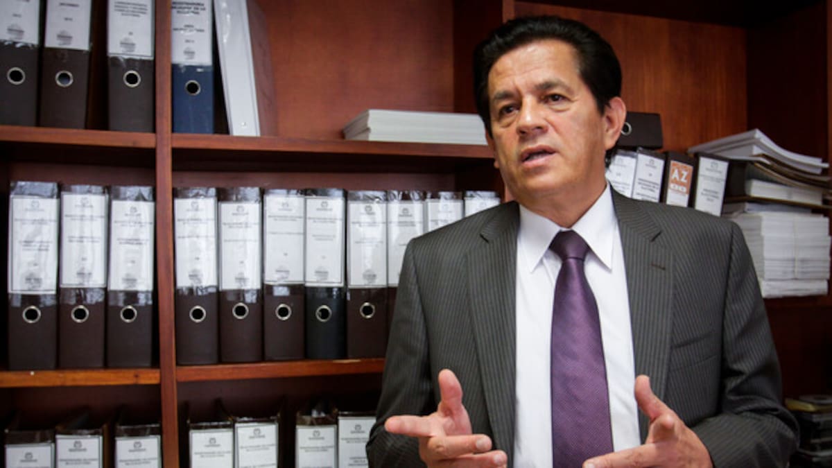 Hay mucho por recorrer y podría caducar: exregistrador sobre investigación a campaña Petro