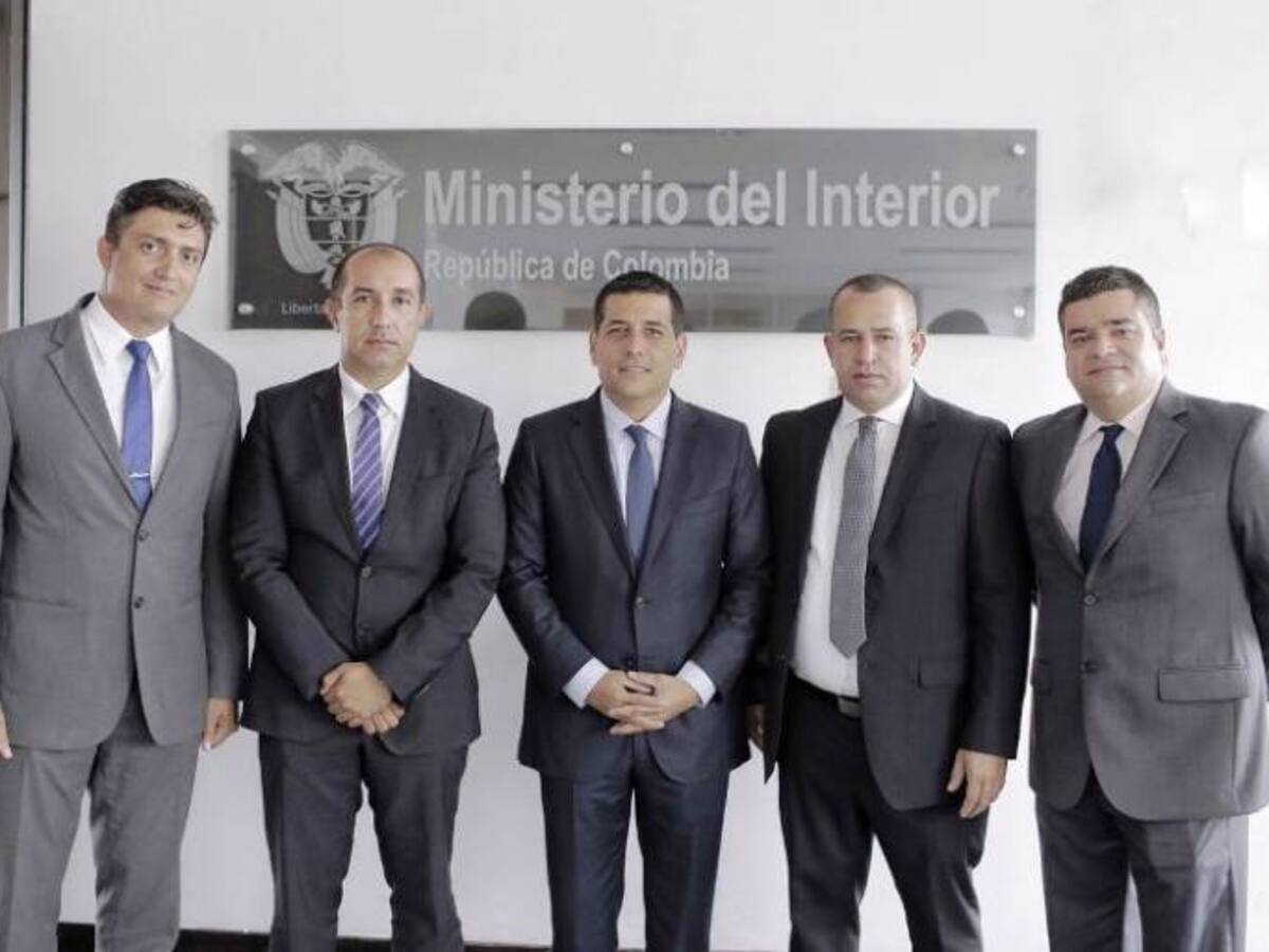 Inversión de 10 mil millones de pesos de nuevos automotores para seguridad de Bolívar