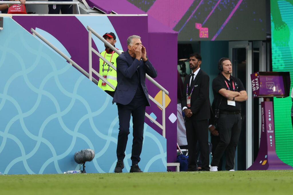 Carlos Queiroz, técnico Selección de Irán. Gales vs Irán Mundial de Qatar 2022. Foto: Maryam Majd ATPImages/Getty Images