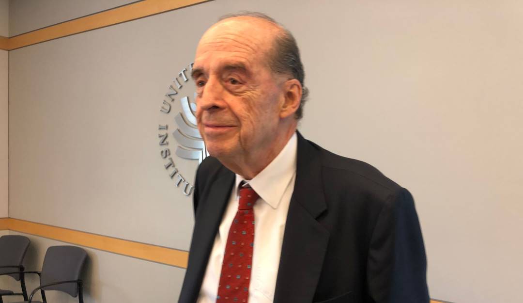 El canciller de Colombia, Álvaro Leyva, tras su reunión con funcionarios del gobierno Biden.       Foto: Caracol Radio / Diana Castrillón 