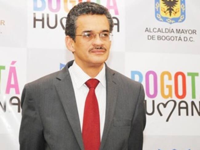 Asprilla ha insistido en vincular al cartel de la contratación con la iniciativa de revocar el mandato de Petro. Foto: Alcaldía