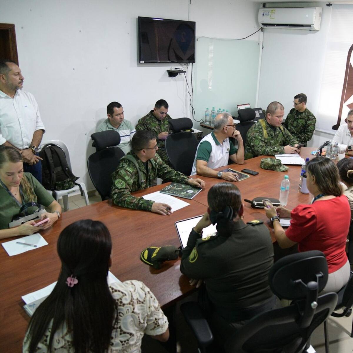 Según el gobernador de Antioquia, terminó la alianza del frente 24 de disidencias con ELN
