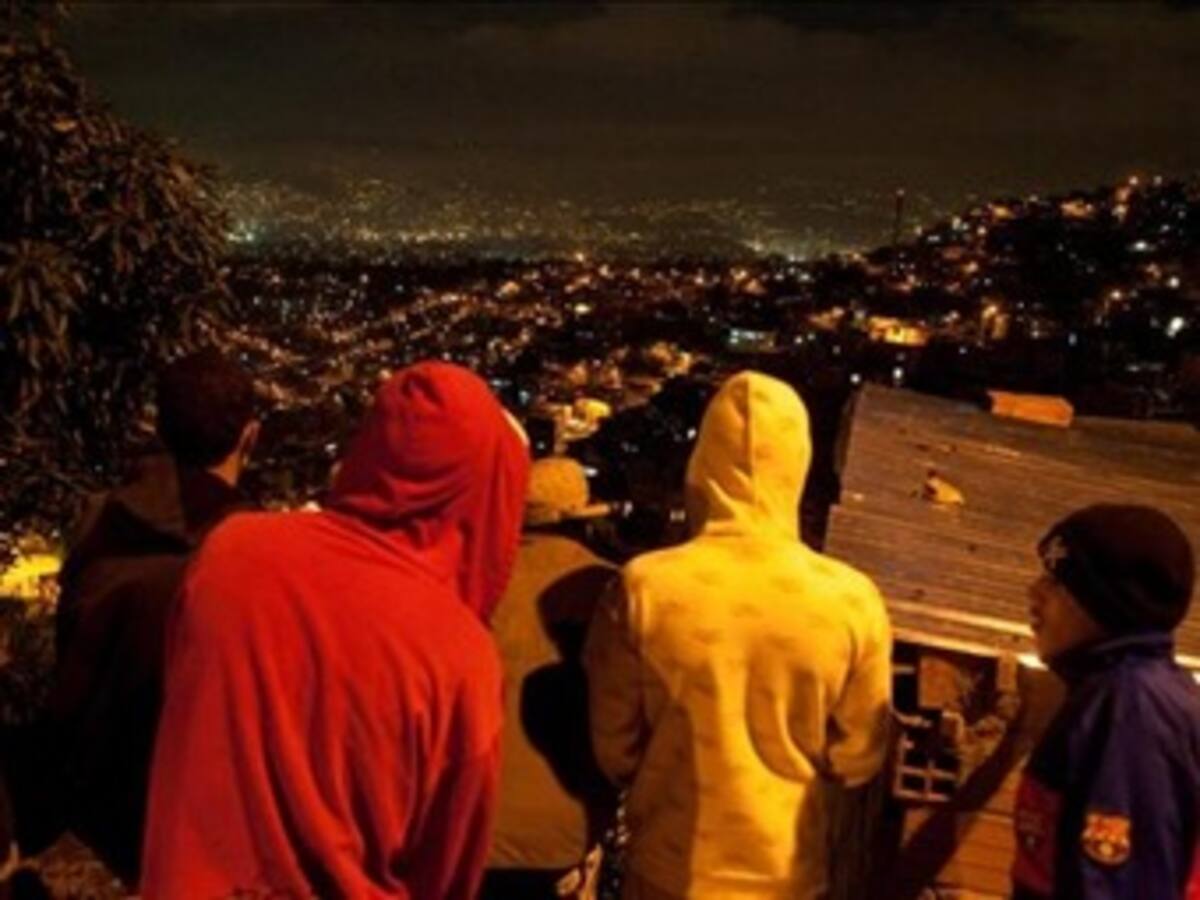 EE.UU expresa preocupación por la violencia en Medellín y anuncia más apoyo a la Policía