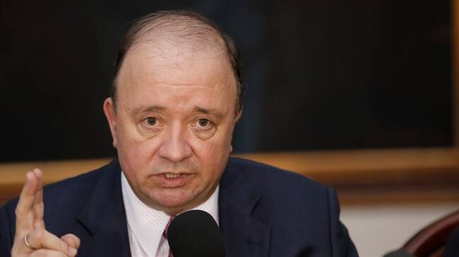 Bogotá. 19 Diciembre 2016. Radicación del acto legislativo que crea la justicia especial de paz para cumplir acuerdos con las FARC. En la foto: Luis Carlos Villegas, ministro de Defensa.. Foto: Colprensa