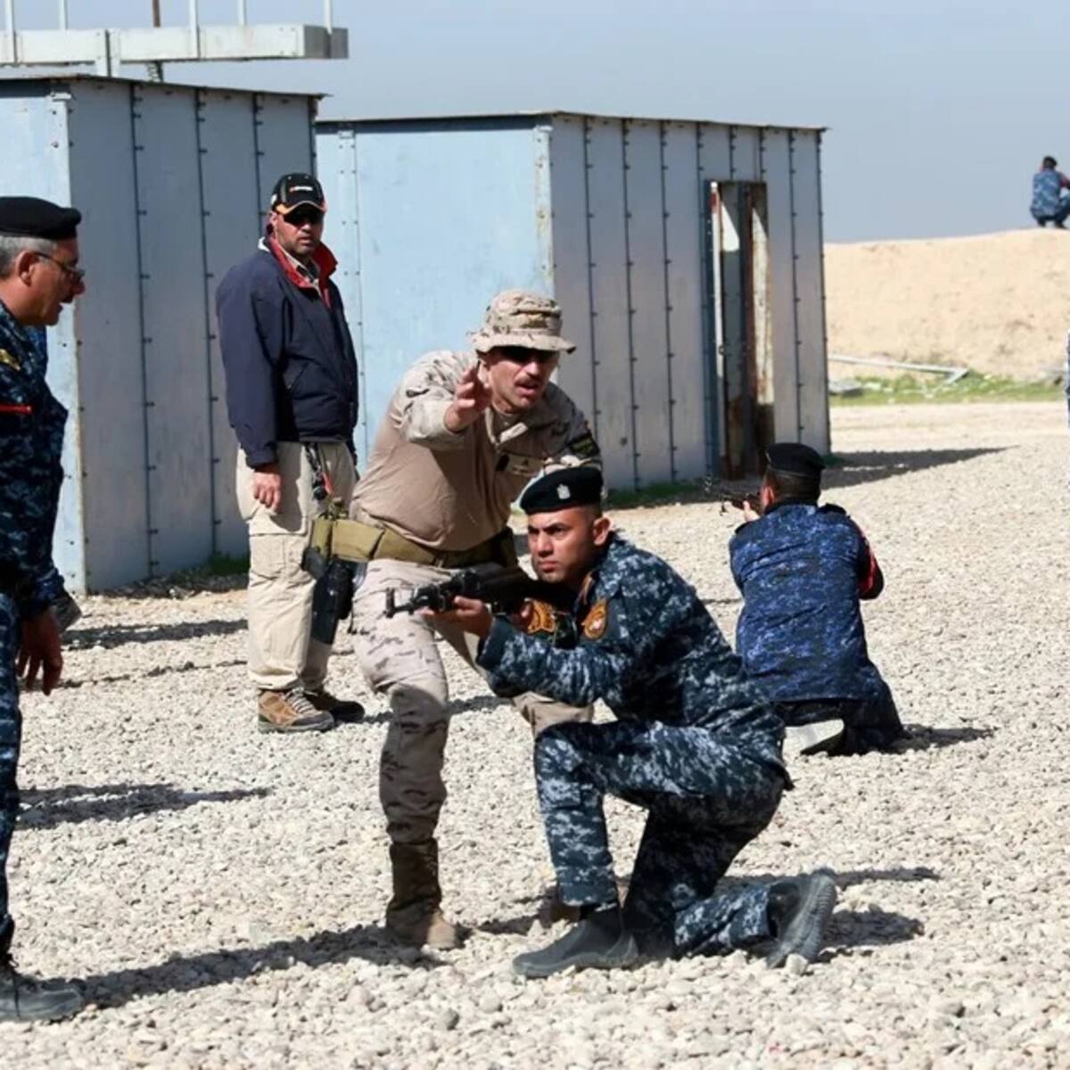 Evacuados 200 soldados españoles que permanecían en Irak