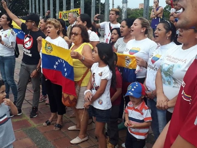 Llamado a 85.780 venezolanos en el Valle, para que legalicen su situación