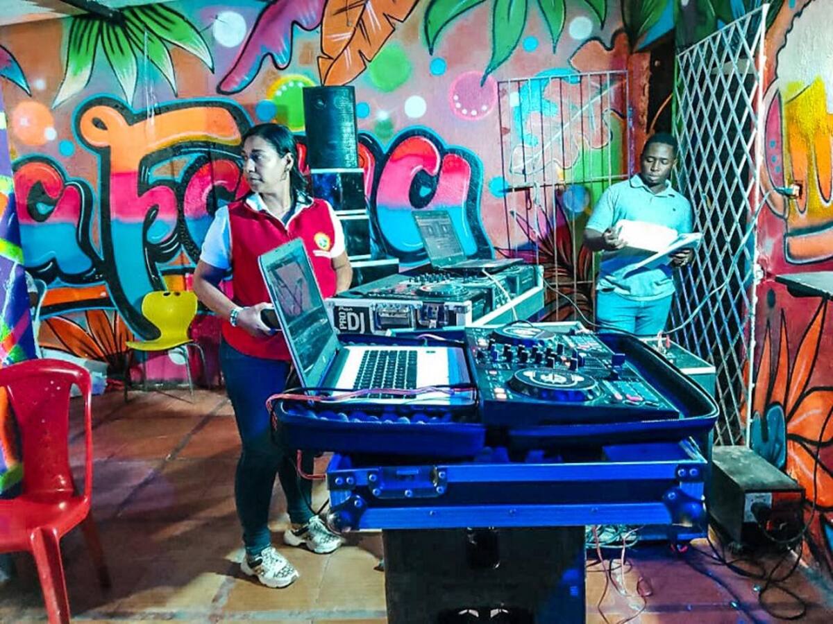 Cierran preventivamente cuatro establecimientos tras operativo en Cartagena