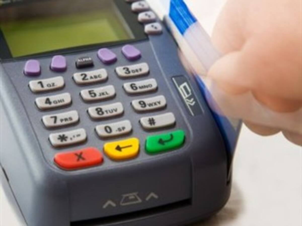 Desde comerciantes de barrio hasta taxistas podrán tener datáfono