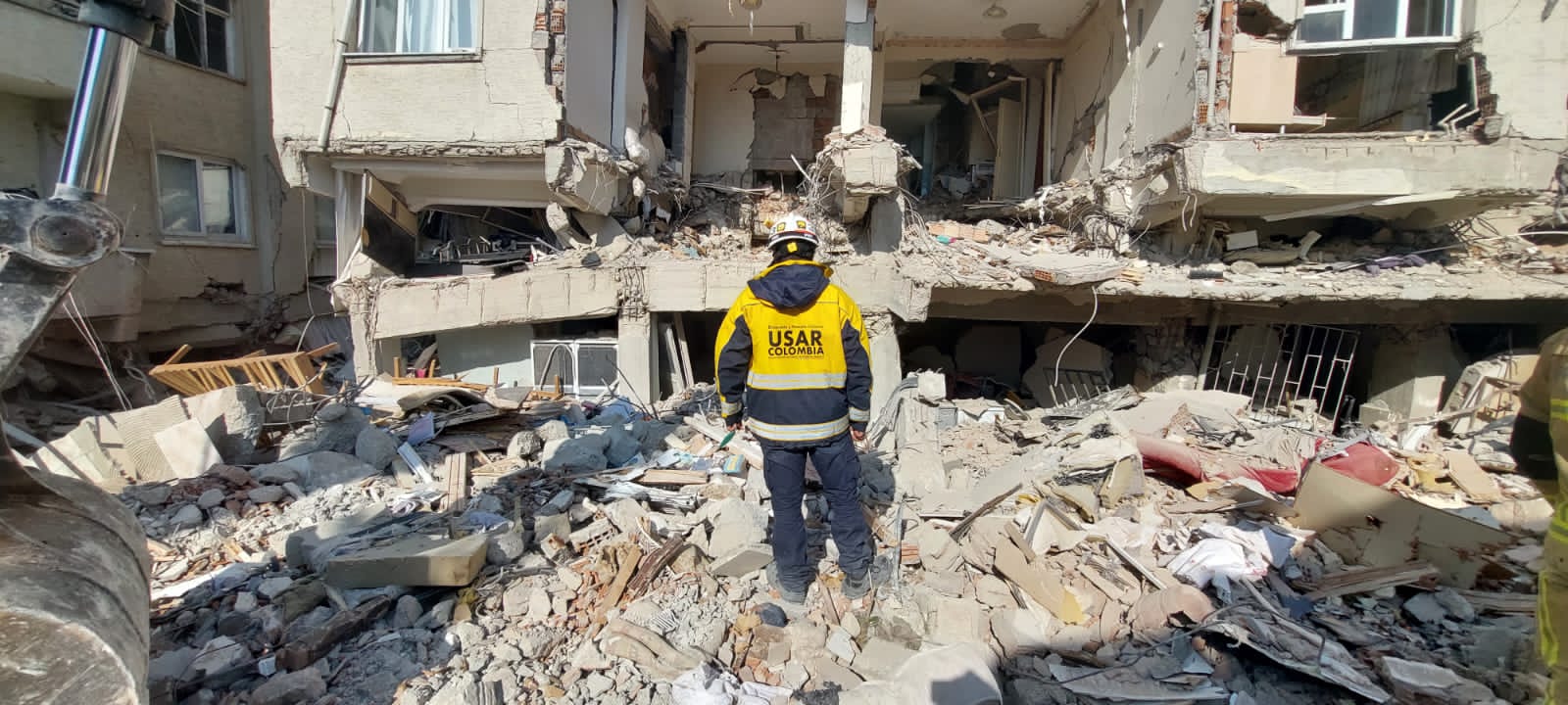 Apoyo desde Colombia a la comunidad de Turquía - Cuerpo Oficial de Bomberos Pereira.