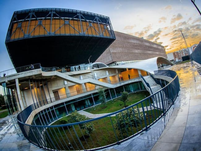 Entrega del nuevo Comando de la Policía de Bogotá. Foto: Alcaldía de Bogotá.