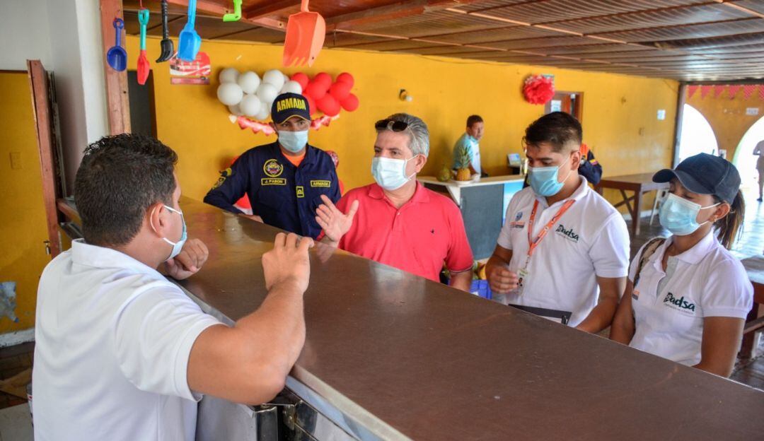 Operativos en restaurantes de Playa Blanca 