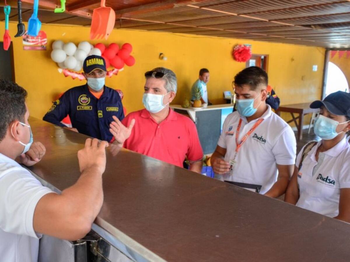 Realizan operativo ambiental en restaurantes de Playa Blanca