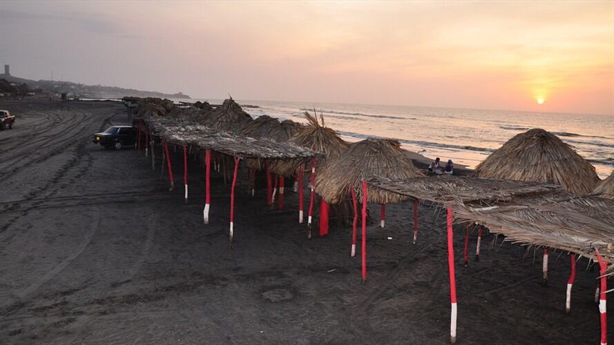 Edinson Palma, subsecretario de gestión contóque en lo que va del año han sido rescatados aproximadamente 262 personas en las playas del Atlántico.. Foto: Colprensa