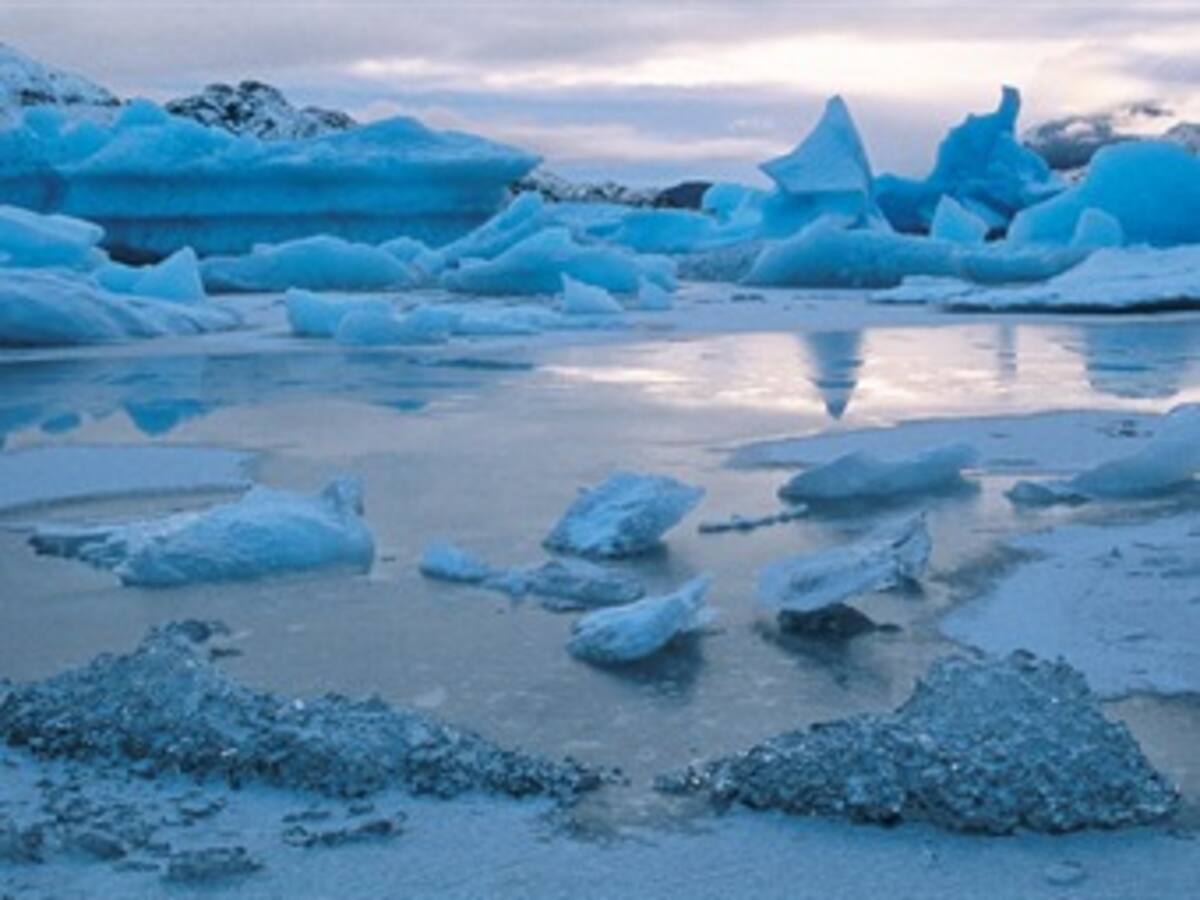 Científicos británicos buscan vida bajo el hielo de la Antártida