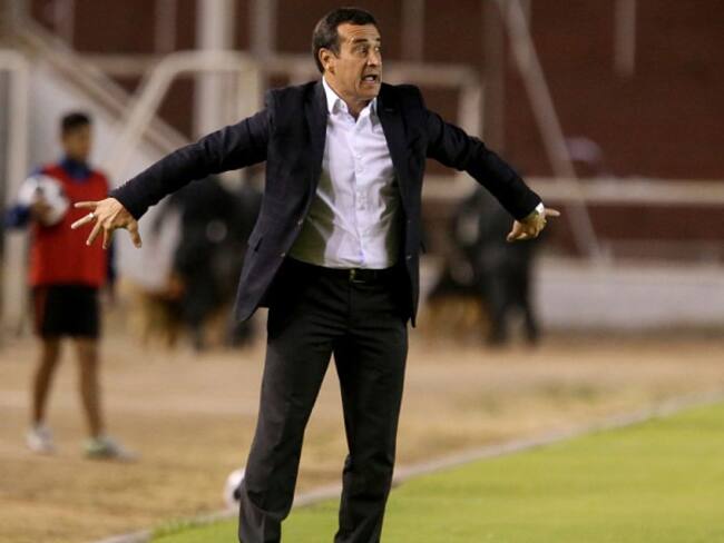 El uruguayo Guillermo Sanguinetti será el nuevo DT de Santa Fe