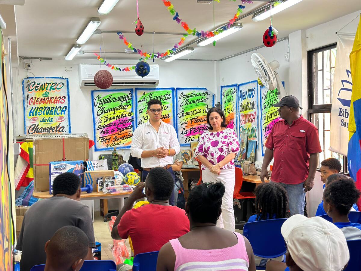 Escuela de Fútbol de San Francisco recibió apoyo de SACSA y Colectivo Traso