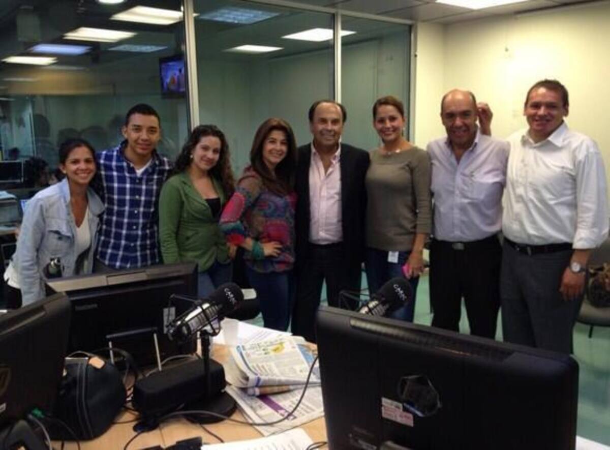 Desde Medellín, Bogotá y Tulúa, estos personajes ríen, componen, opinan y proponen. Fotos: @LaLuciernaga
