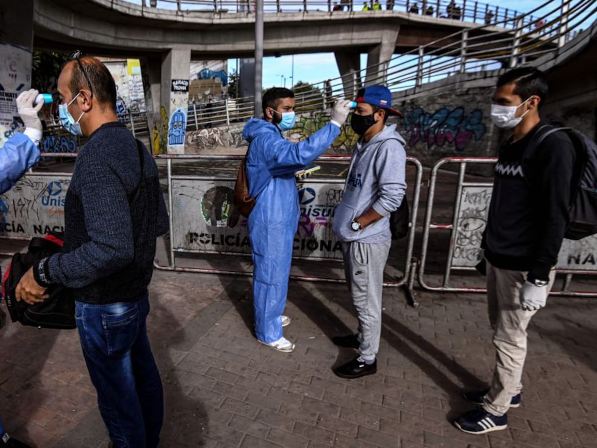 Aislamiento por COVID-19 se reduce a 7 días en Colombia