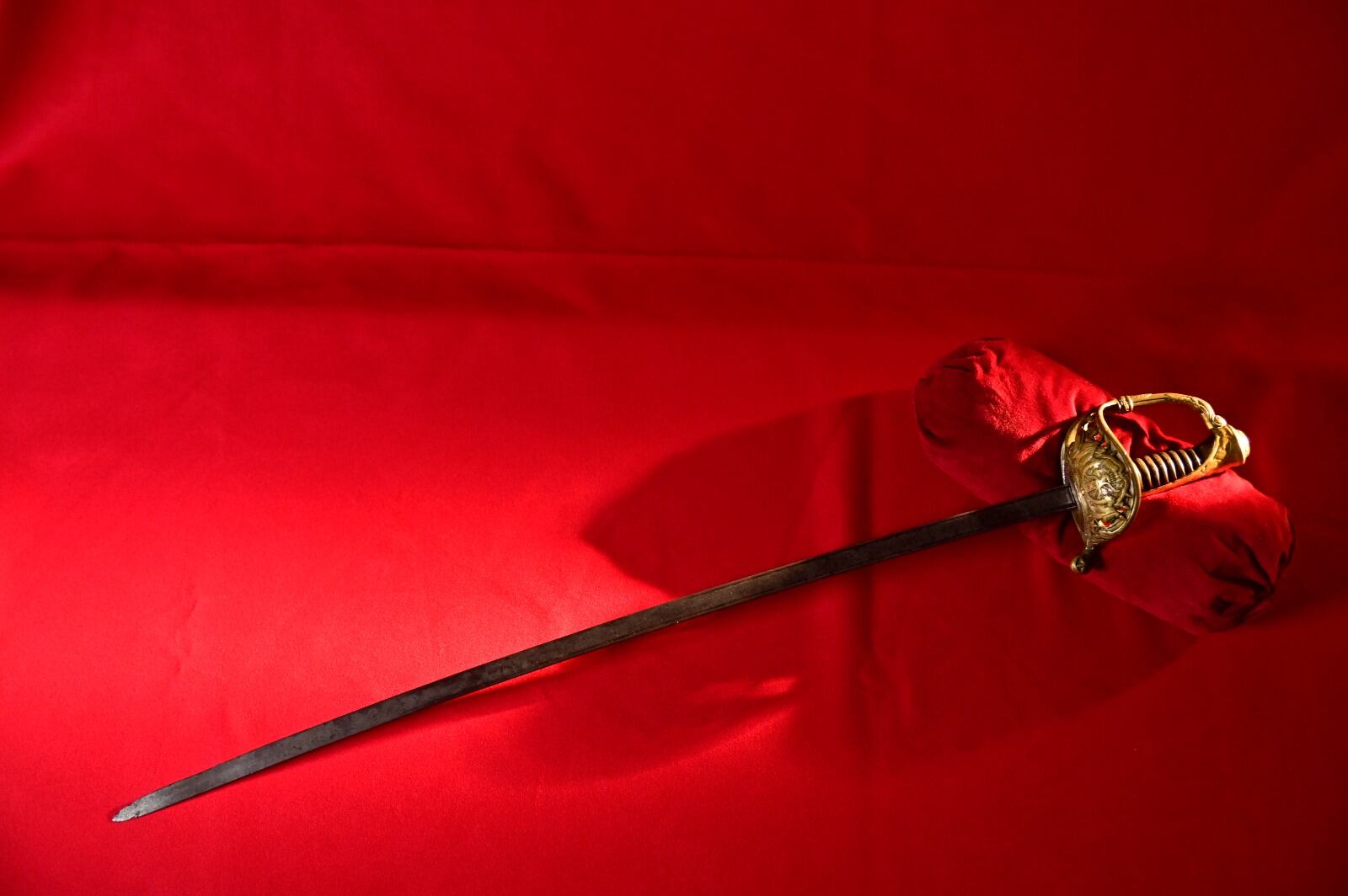 Espada de Simón Bolívar. Cortesía Archivo General de la Nación.