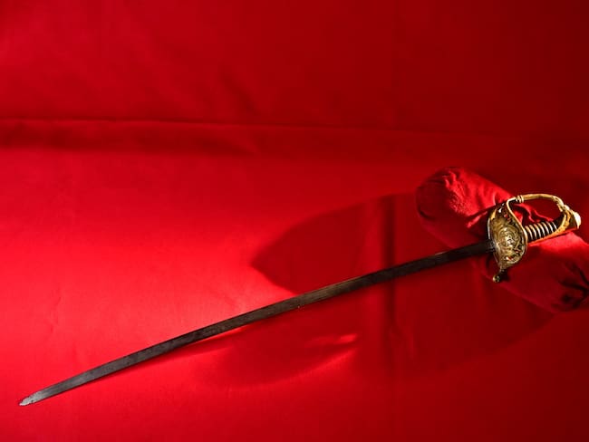 Espada de Simón Bolívar. Cortesía Archivo General de la Nación.