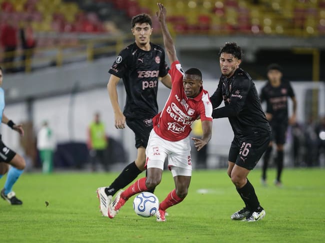 Santa Fe vence a Platense, sigue con vida y así queda en la tabla de posiciones de Copa Libertadores / Colprensa