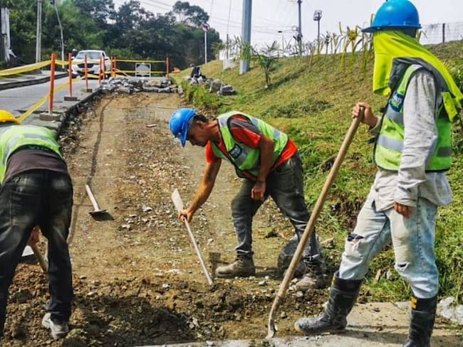 Mantenimiento de malla vial en Manizales. Crédito: Secretaría de Infraestructura