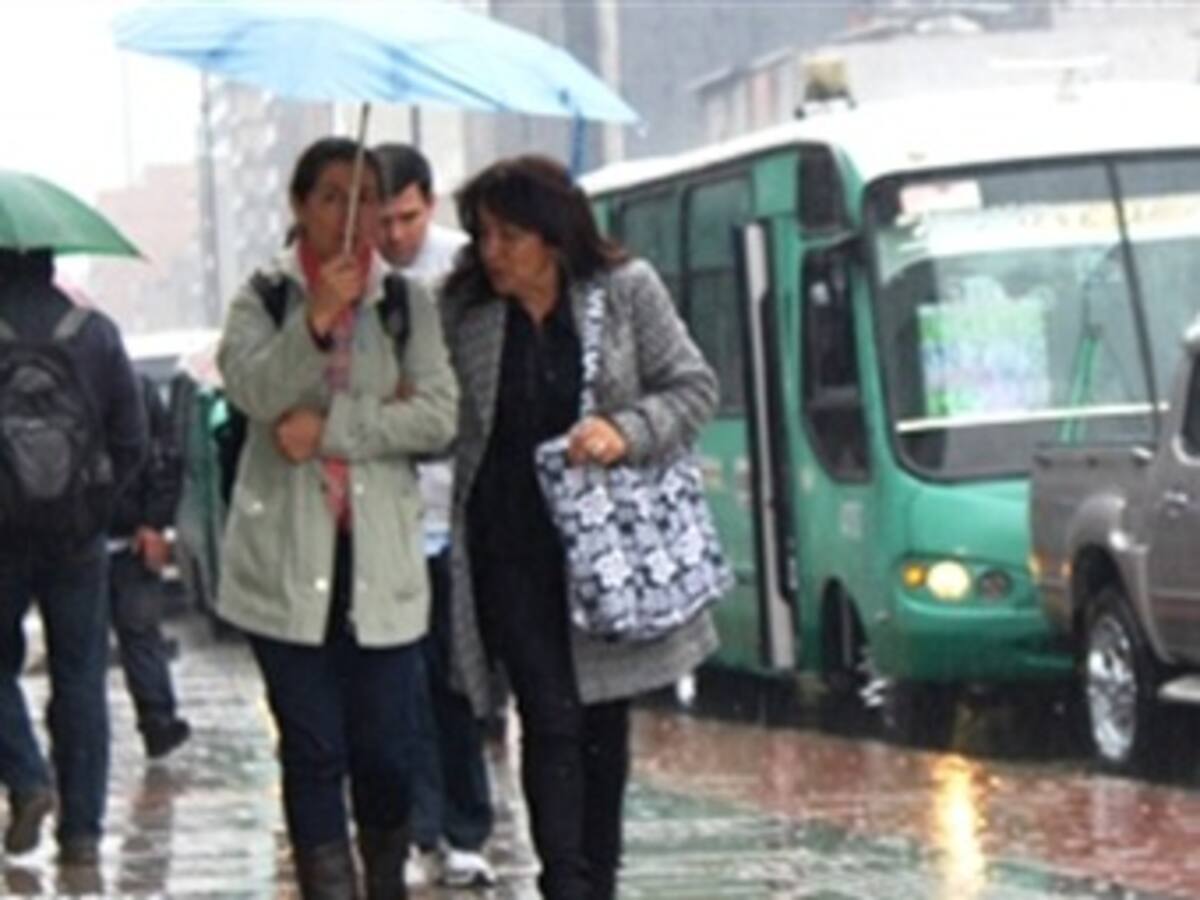 Lluvias en Bogotá continuarán por varios días, según experto