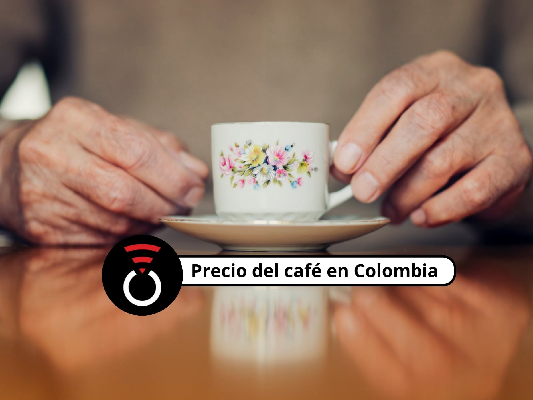 En portada: Imagen ilustrativa de un adulto mayor tomando una taza de café puesta sobre un pequeño plato (Crédito: Getty Images)