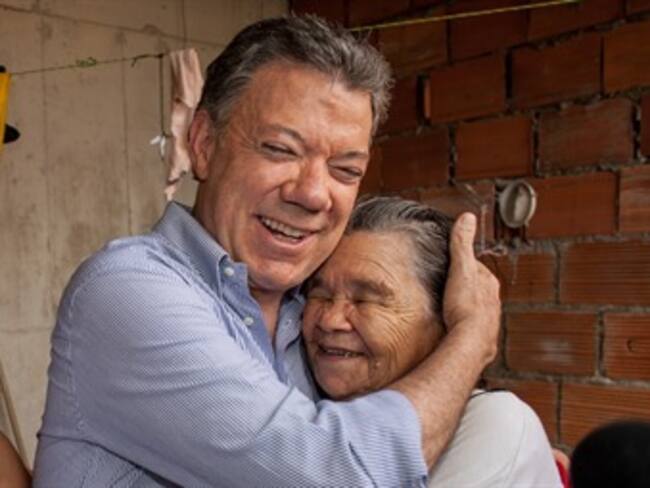 Santos se reunió con la abuelita que lo rebautizó como “Juanpa”