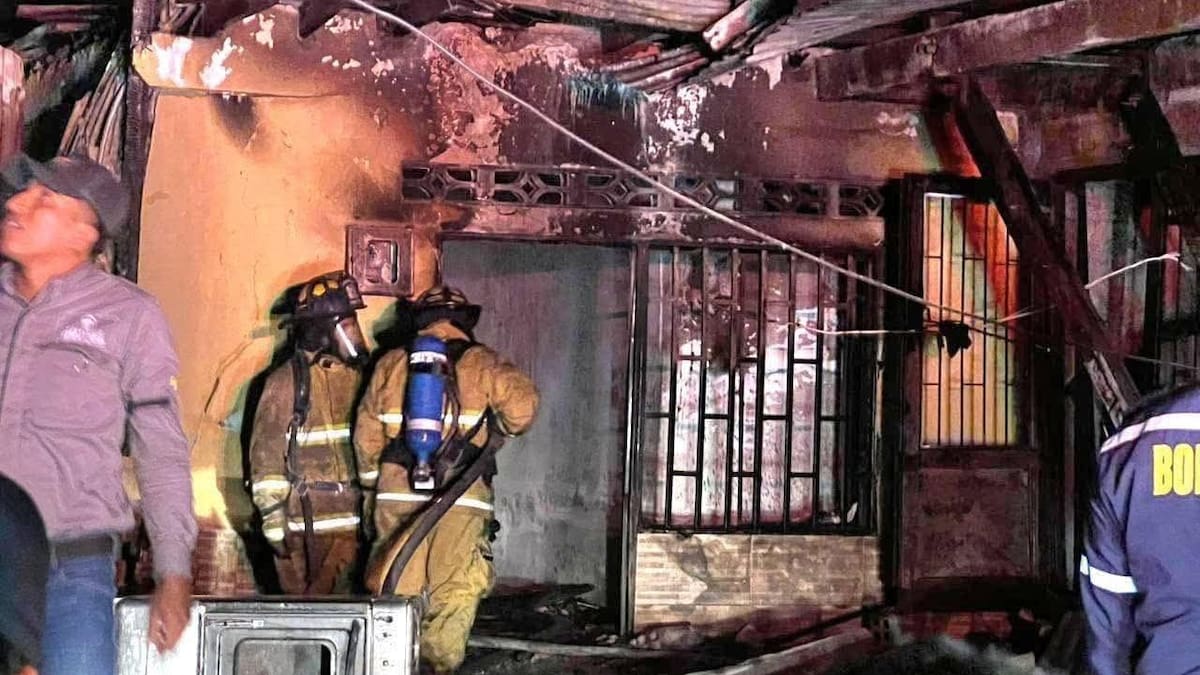 Volador provocó incendio en vivienda del barrio Los Sauces en Aipe-Huila