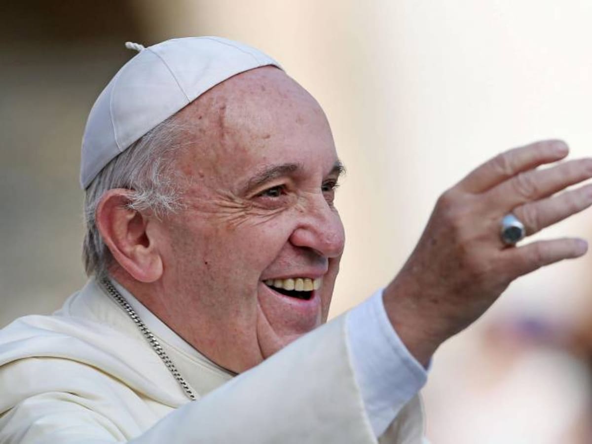 Papa Francisco “de buen humor” continúa su recuperación